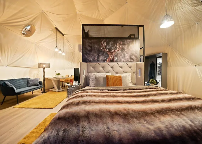 Campo de lujo Glamping Spindl One&only Špindlerŭv Mlýn