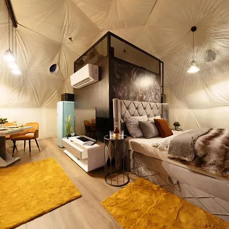 Luxury tent Glamping Spindl One&only Spindleruv Mlyn
